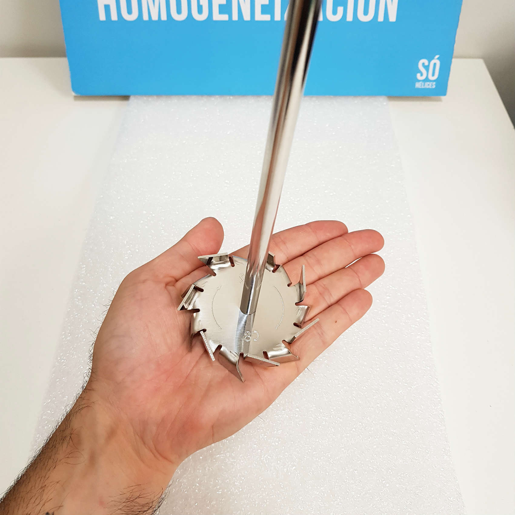 Agitador de laboratório em aço inox compatível com Ika, Gehaka para beckers de 10 litros Agitador de Laboratório para 10 Litros