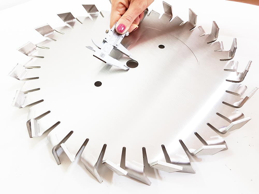 Hélice Híbrida para fabricar tintas 