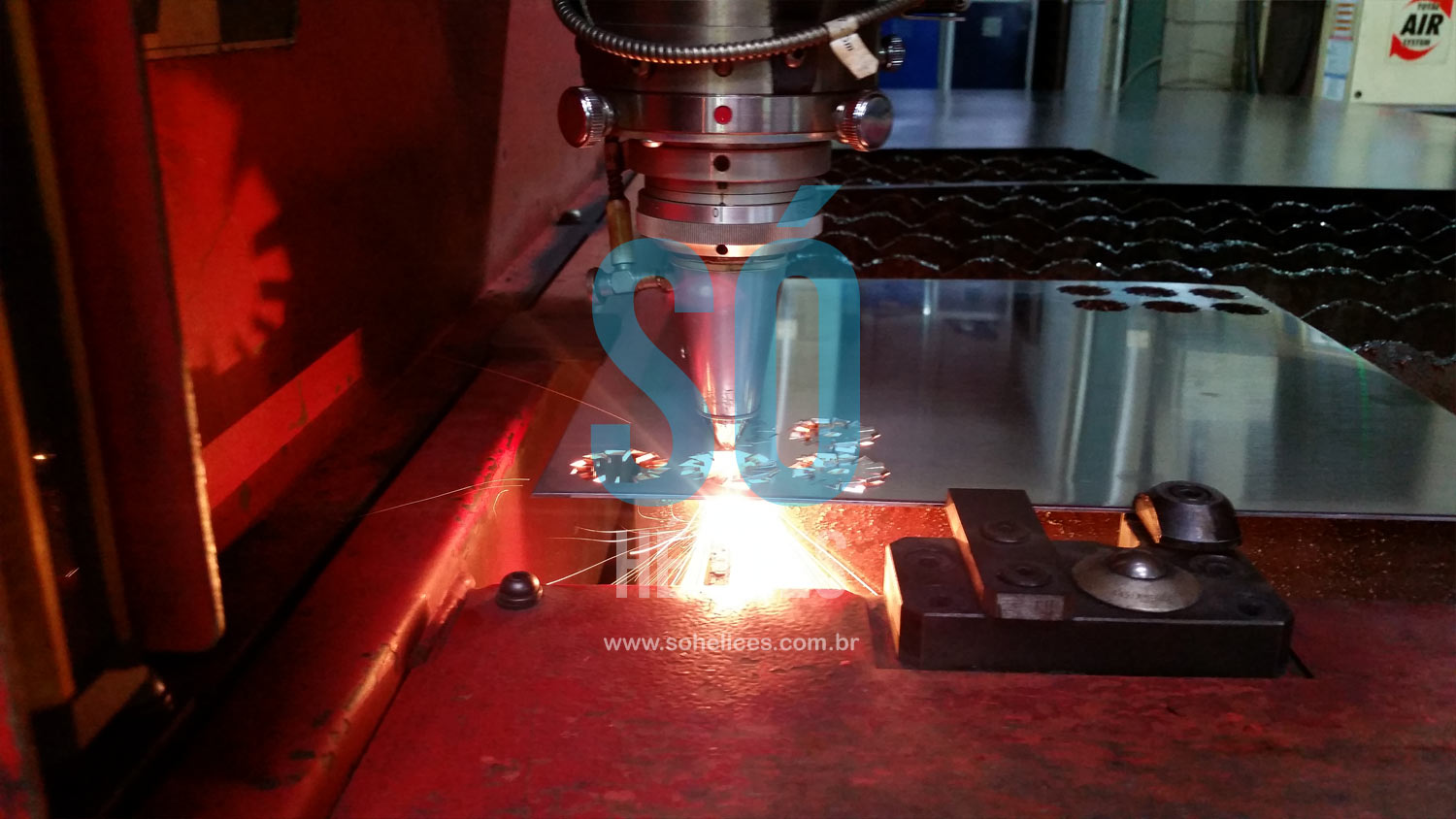 Corte-e-Dobra-Laser---Dispersor-de-laboratório---02